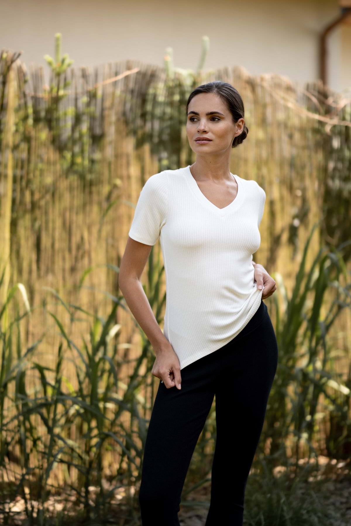 Loungewear bezuciskowe legginsy prążkowane z karczkiem – czarne