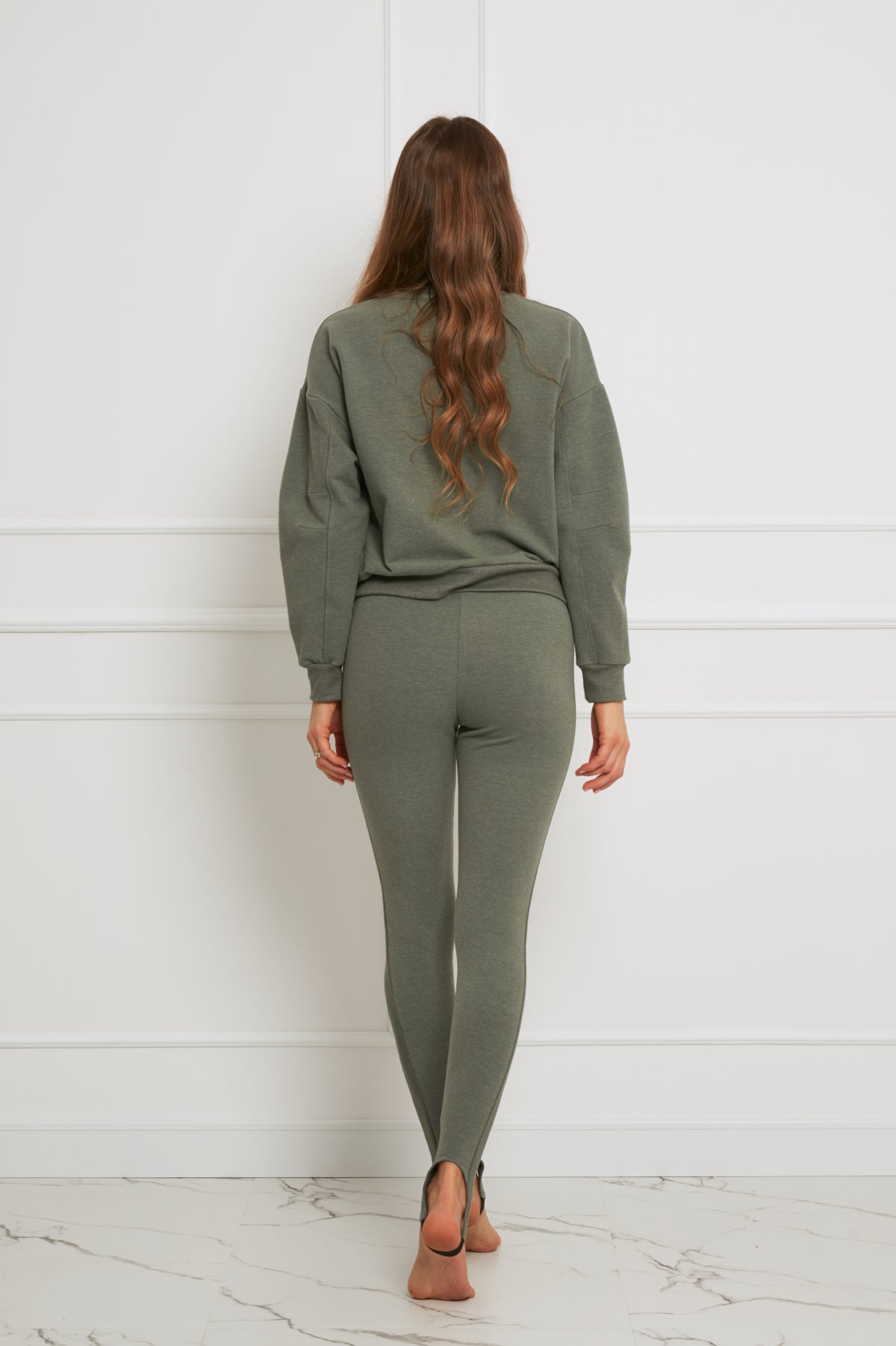 Loungewear legginsy z zapiętkami – zielony melanż_4